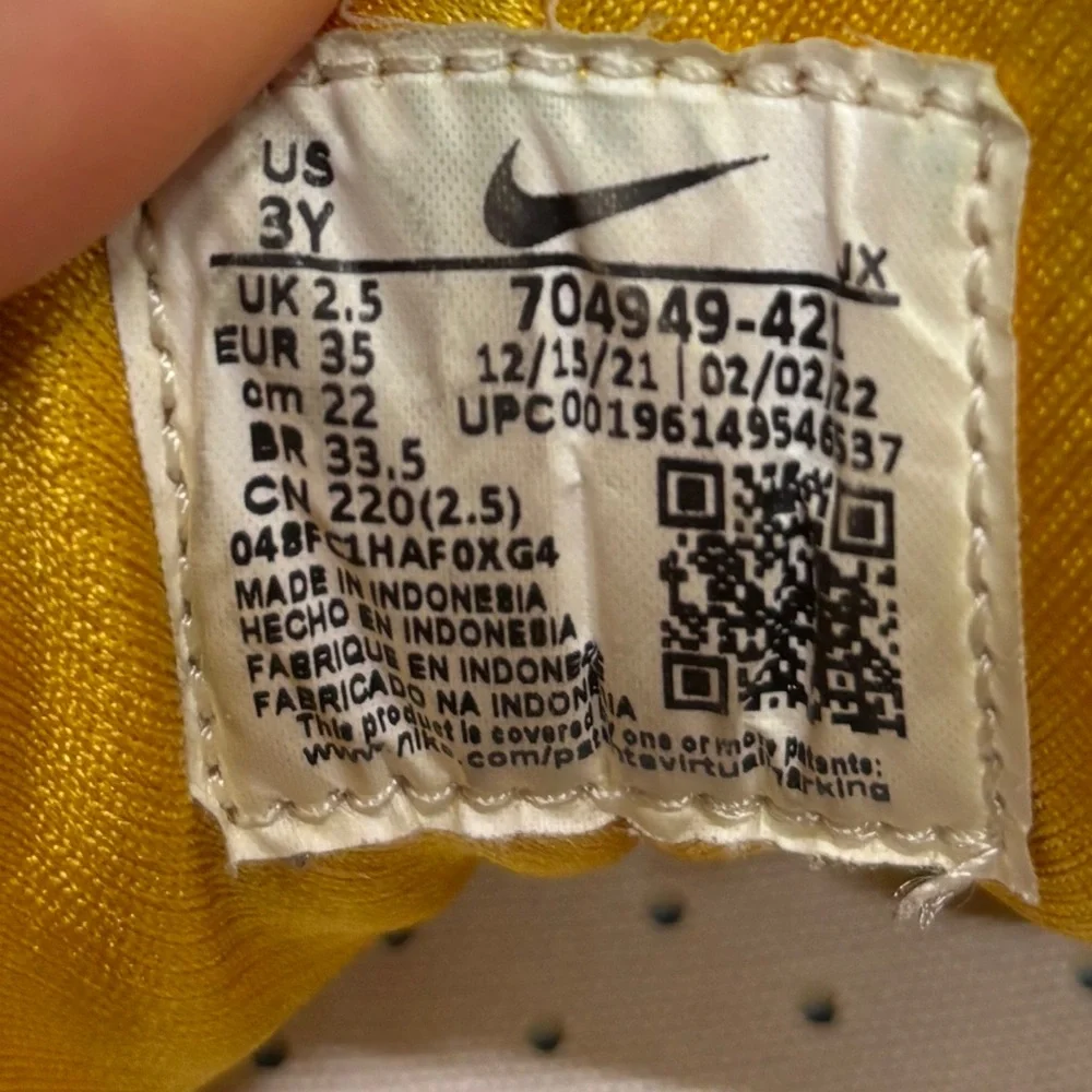 Nike Air Huarache Youth Sneakers Size 3Y Blue Orange Athletic Shoes - Picture 14 of 14